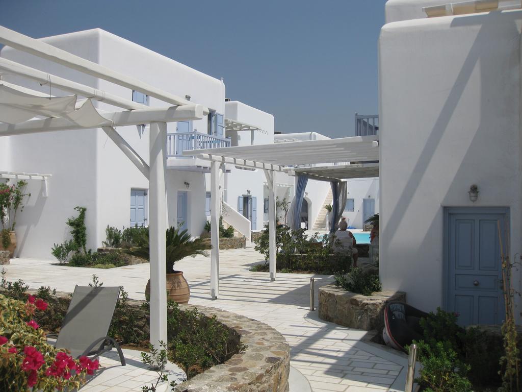 Gt Luxury Suites Ornos  Exterior photo