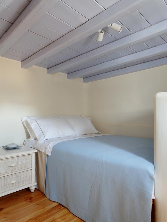 Gt Luxury Suites Ornos  Exterior photo
