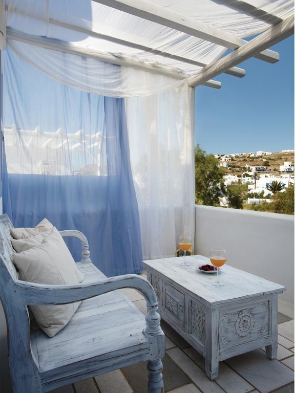 Gt Luxury Suites Ornos  Exterior photo